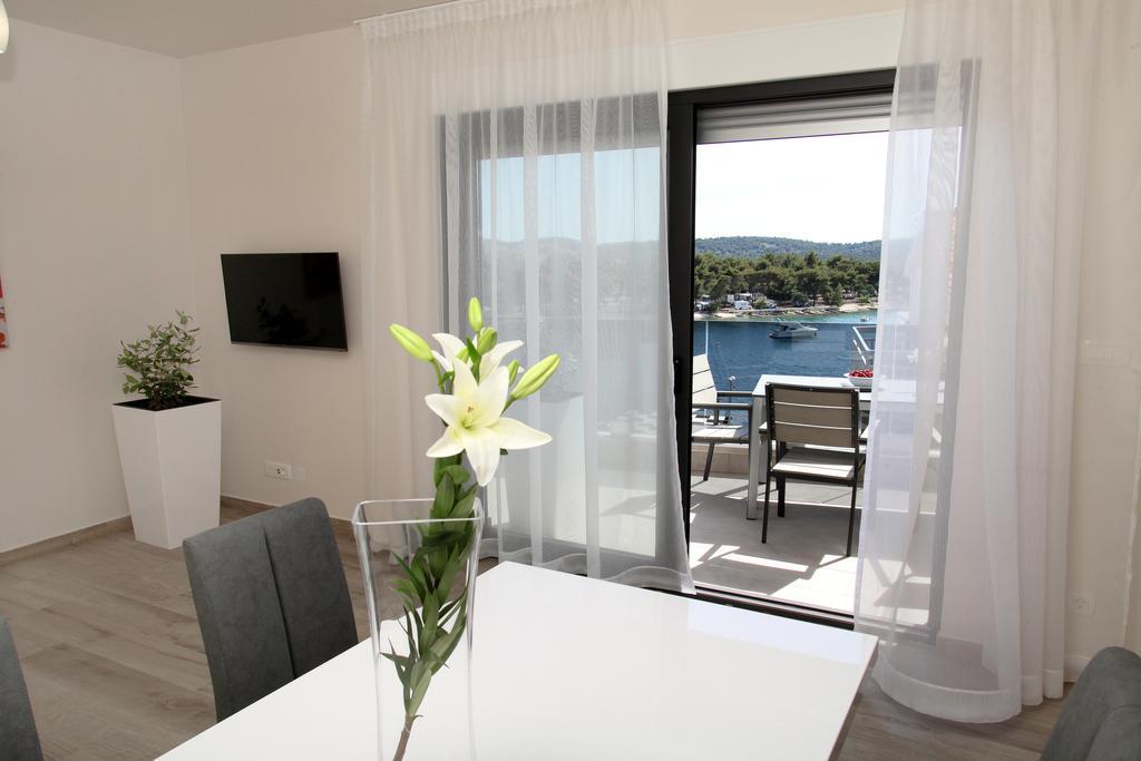 Apartments Villa Aquamarie Trogir Zewnętrze zdjęcie