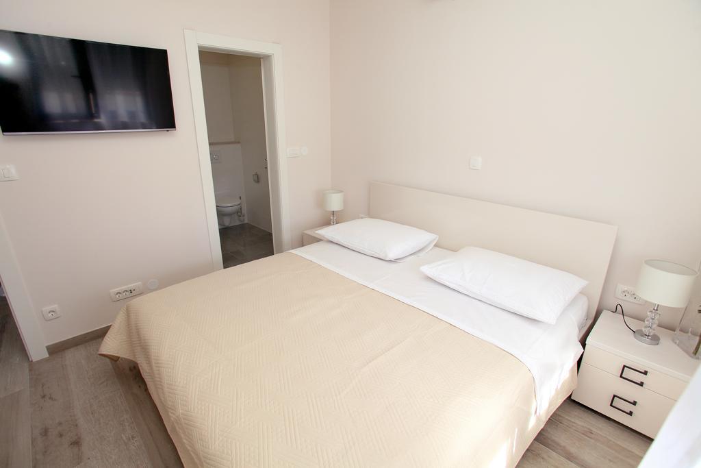Apartments Villa Aquamarie Trogir Zewnętrze zdjęcie