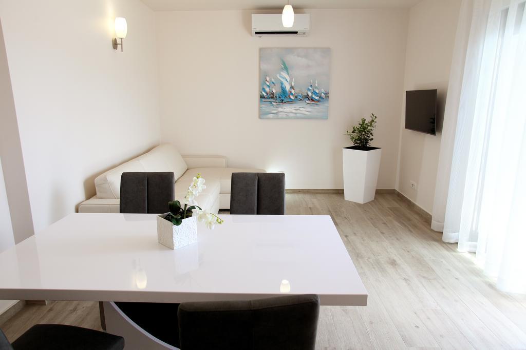 Apartments Villa Aquamarie Trogir Zewnętrze zdjęcie