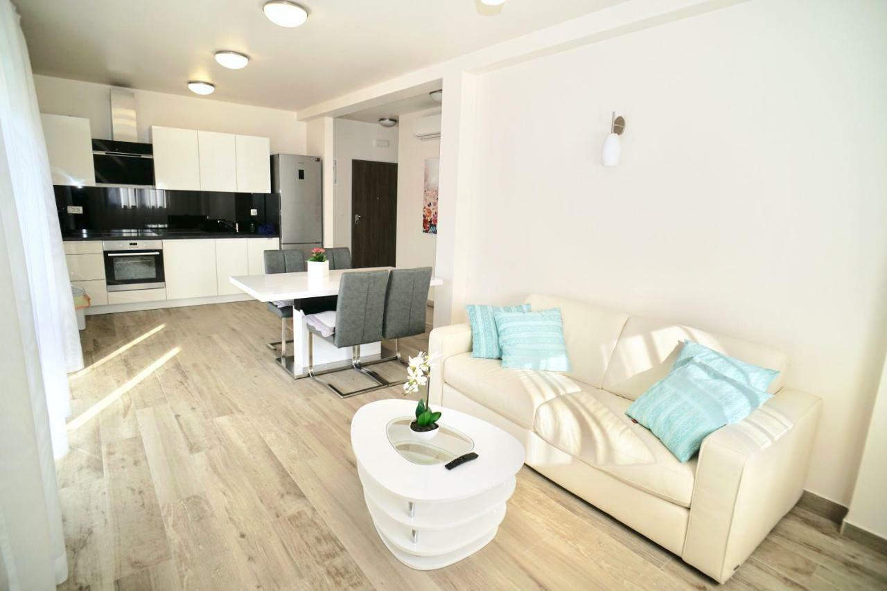 Apartments Villa Aquamarie Trogir Zewnętrze zdjęcie