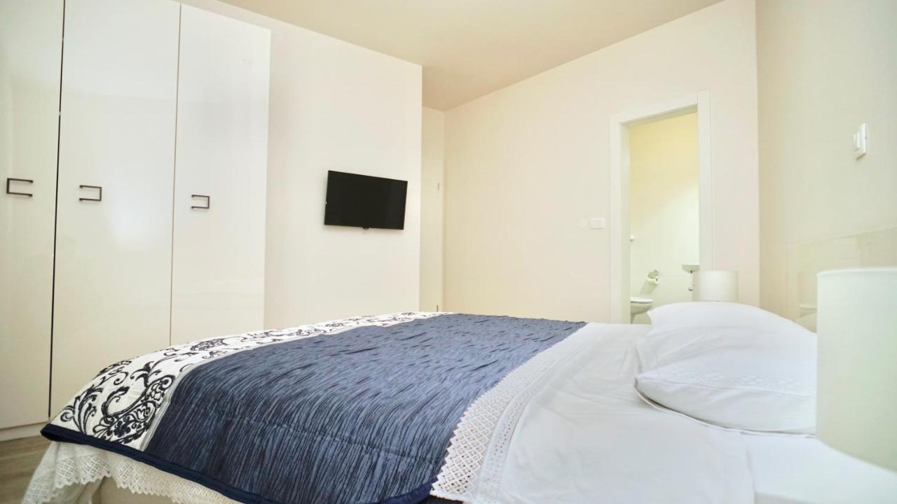 Apartments Villa Aquamarie Trogir Zewnętrze zdjęcie